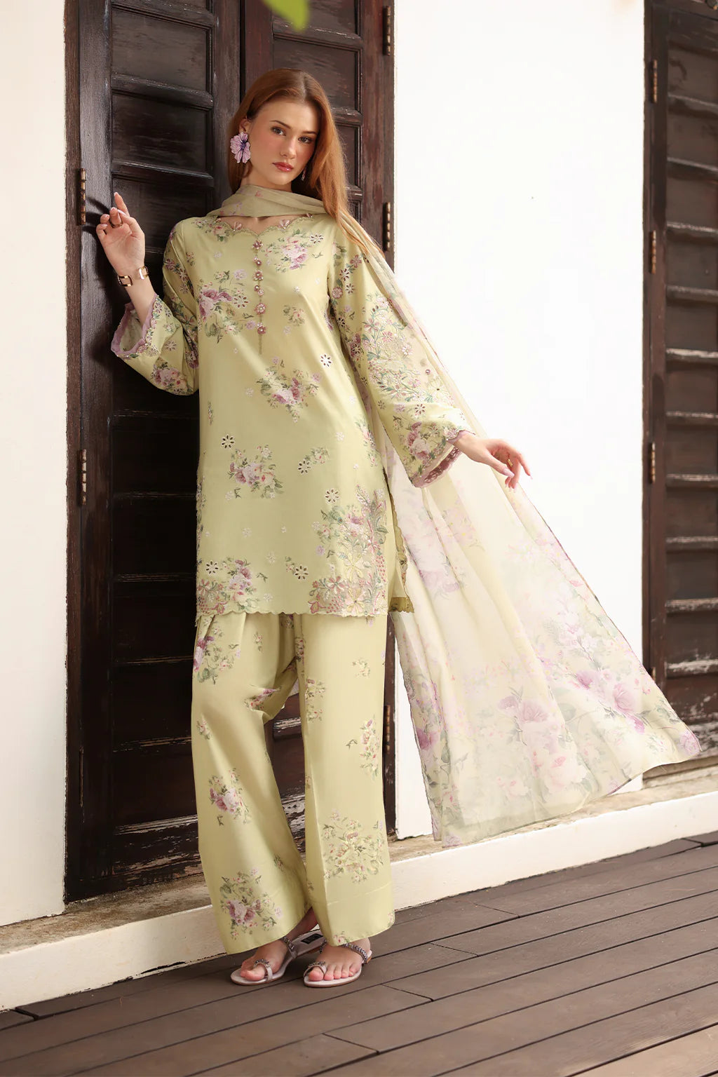 QA-523 Printed Lawn