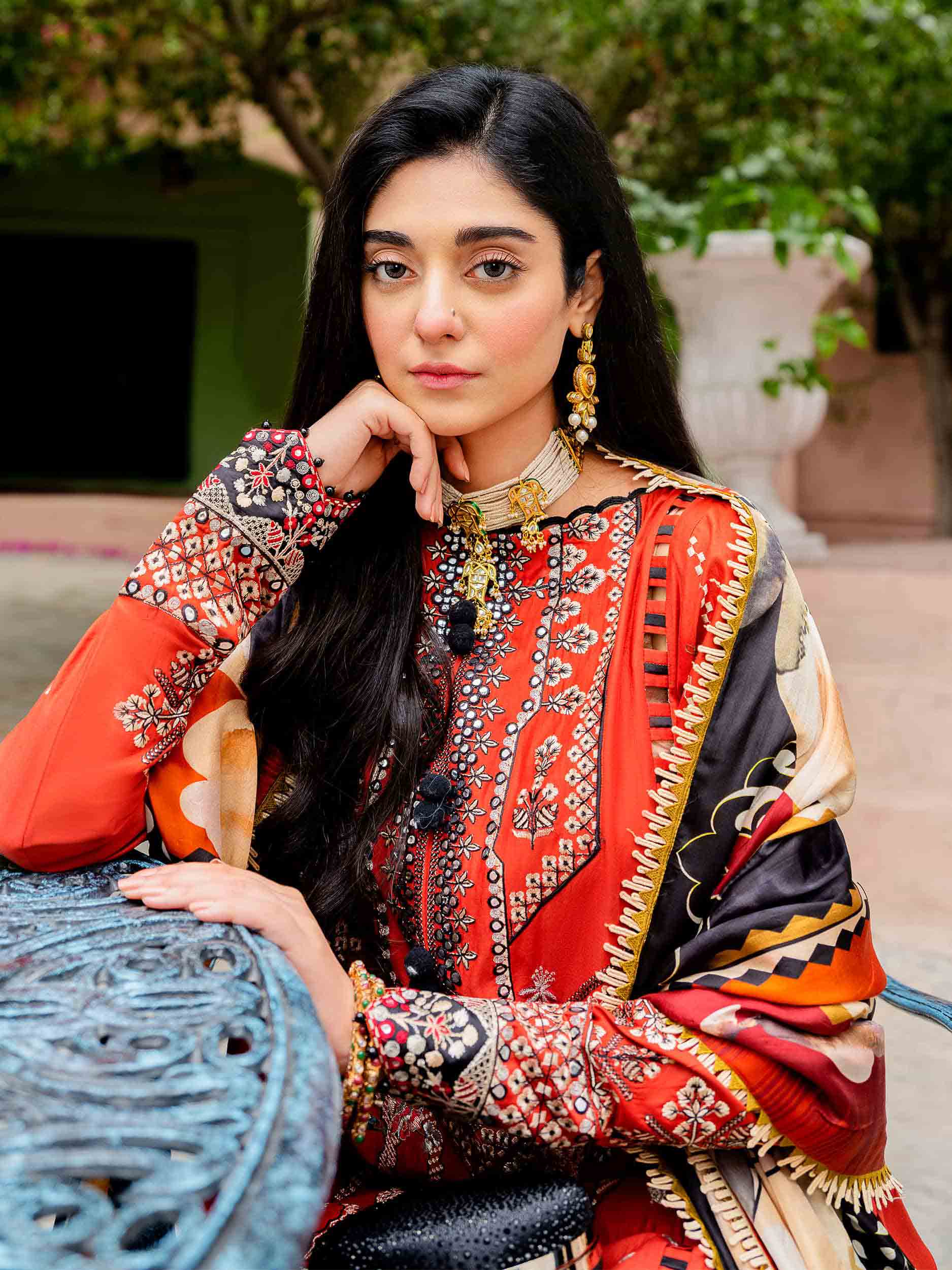 QF-03 EMBROIDERED SUIT