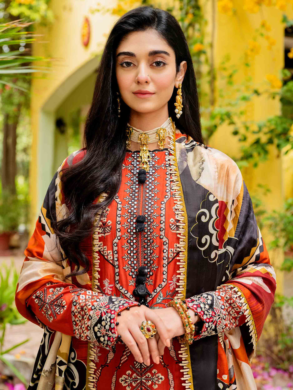QF-03 EMBROIDERED SUIT