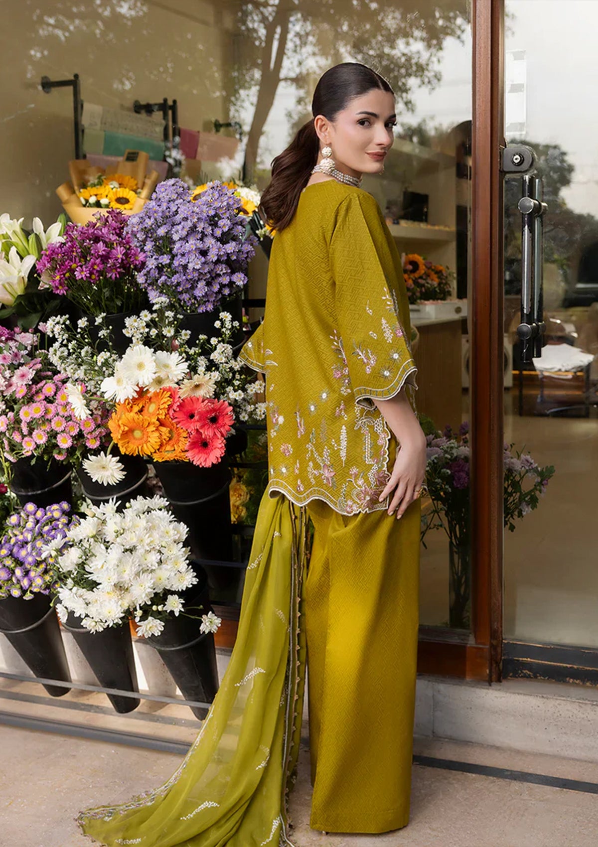 Lueur - Stitched 3 Piece Embroidered Lawn